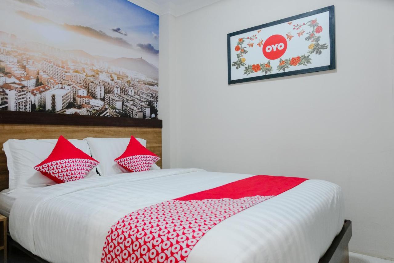 Noura Guest House Syariah Malang Dış mekan fotoğraf