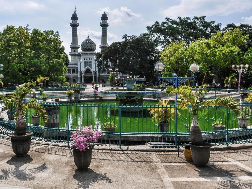 Noura Guest House Syariah Malang Dış mekan fotoğraf